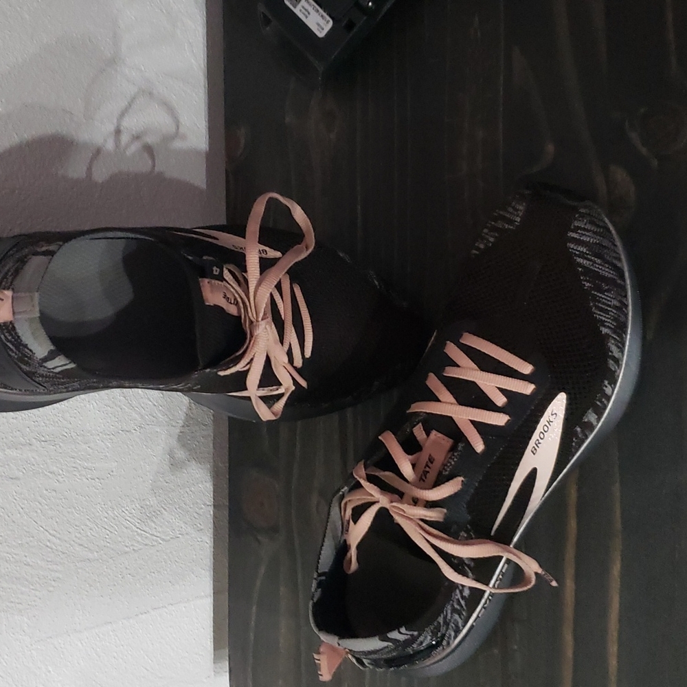 Brooks levitate 4